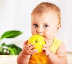 Owoce w diecie dziecka